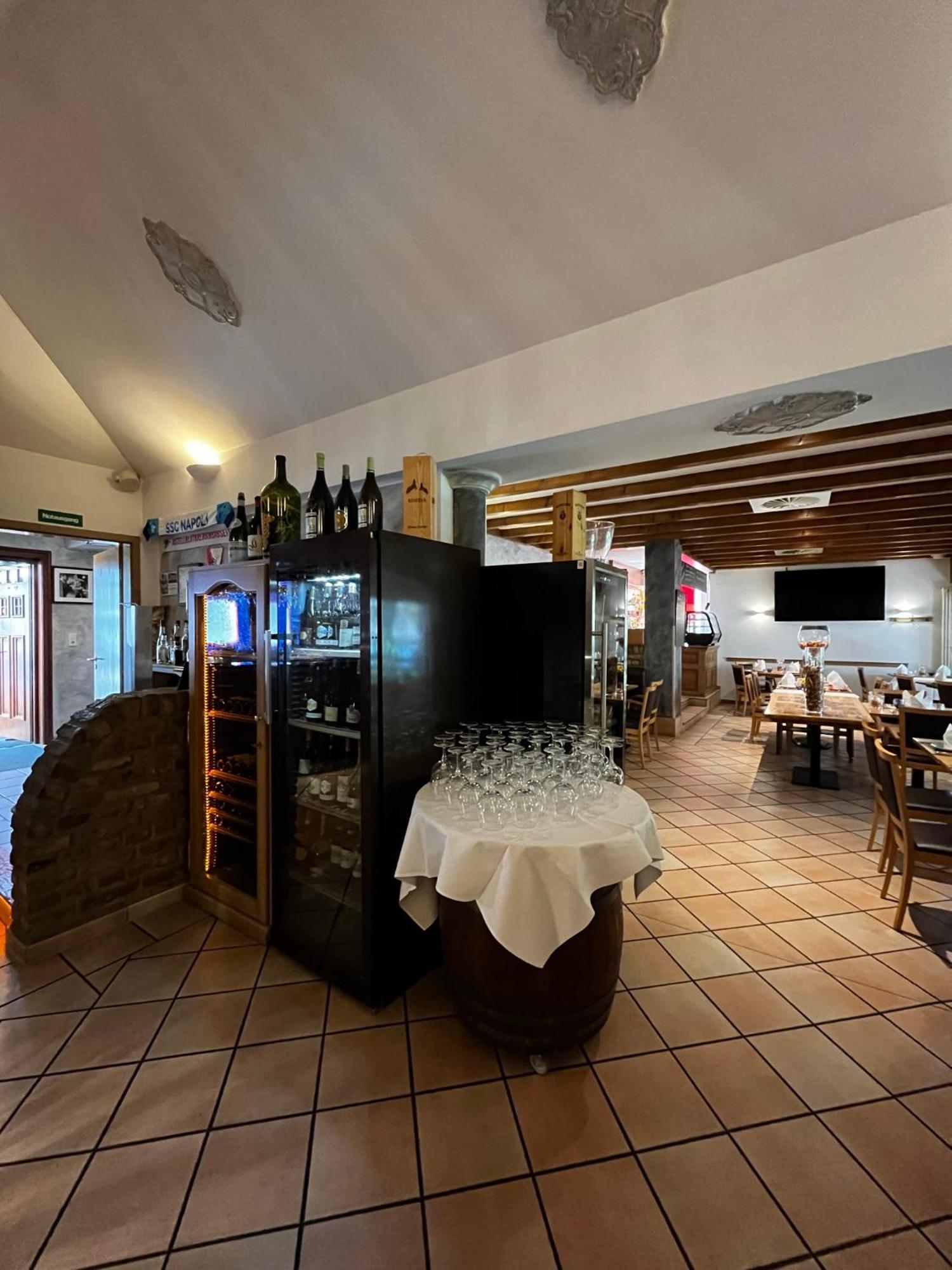 Osteria-Hotel-Centovini 쾰른 외부 사진